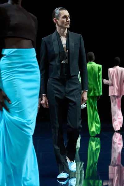 Look 55